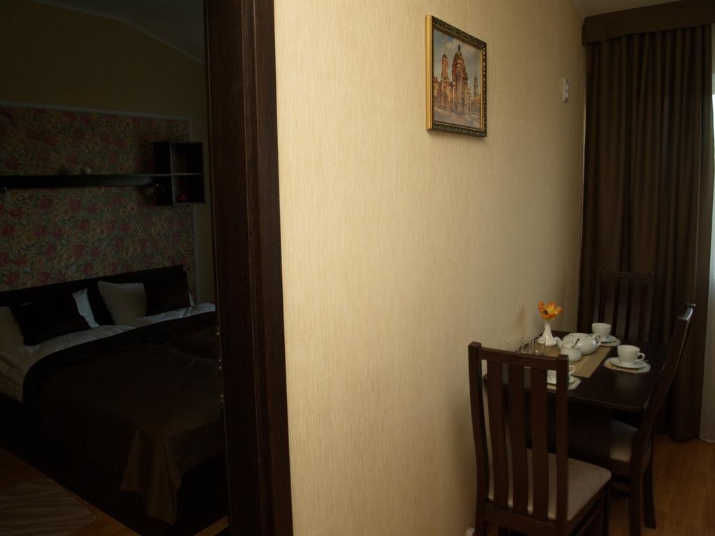 Напівлюкс